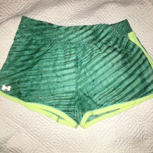 Blue/Green Patterned Under Armour Running Shorts💚